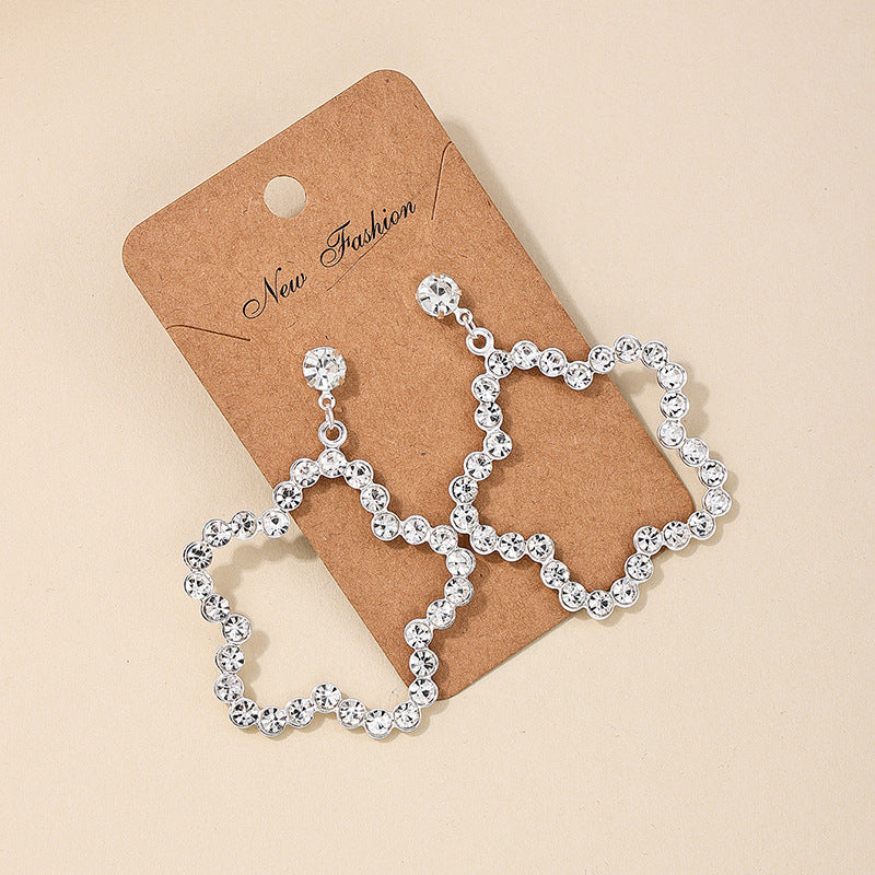 Wholesale Fashion metal geometric heart star ring French high-end temperament simple ladies earrings