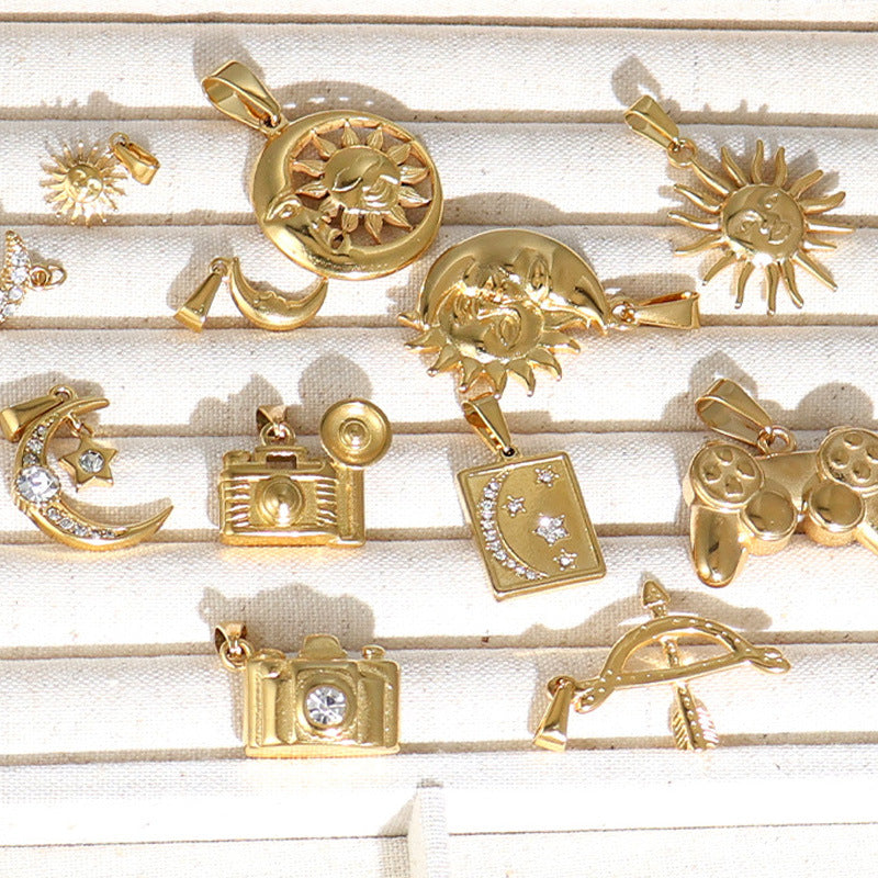 Wholesale 10pcs Stainless steel camera bow and arrow game console sun pendant