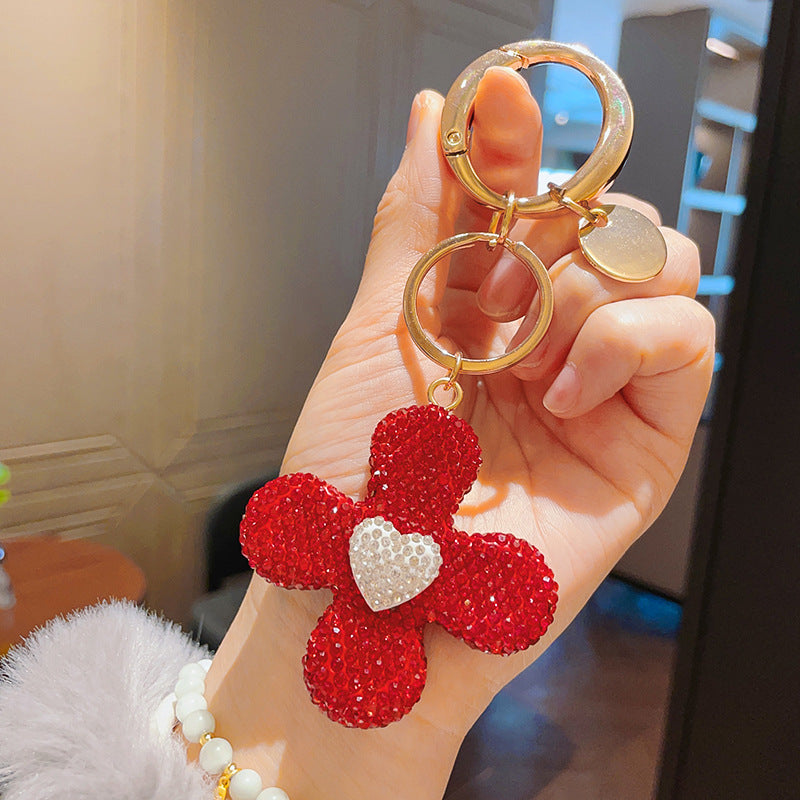 Wholesale Creative Diamond Inlaid Clover Crystal Keychains