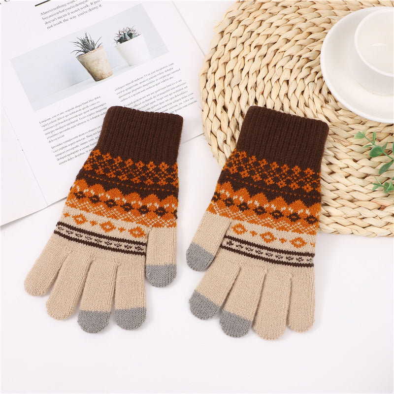 Wholesale Thick and Warm Knitted Glove with Velvet
