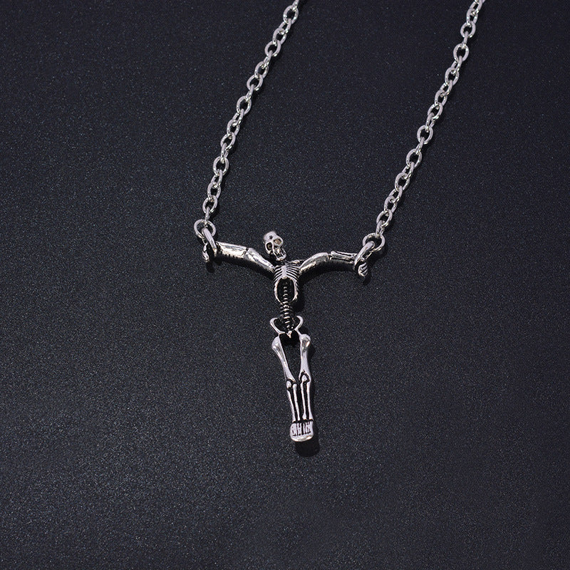 Wholesale Vintage Halloween Skull Pendant Item Gothic Sweater Alloy Necklace