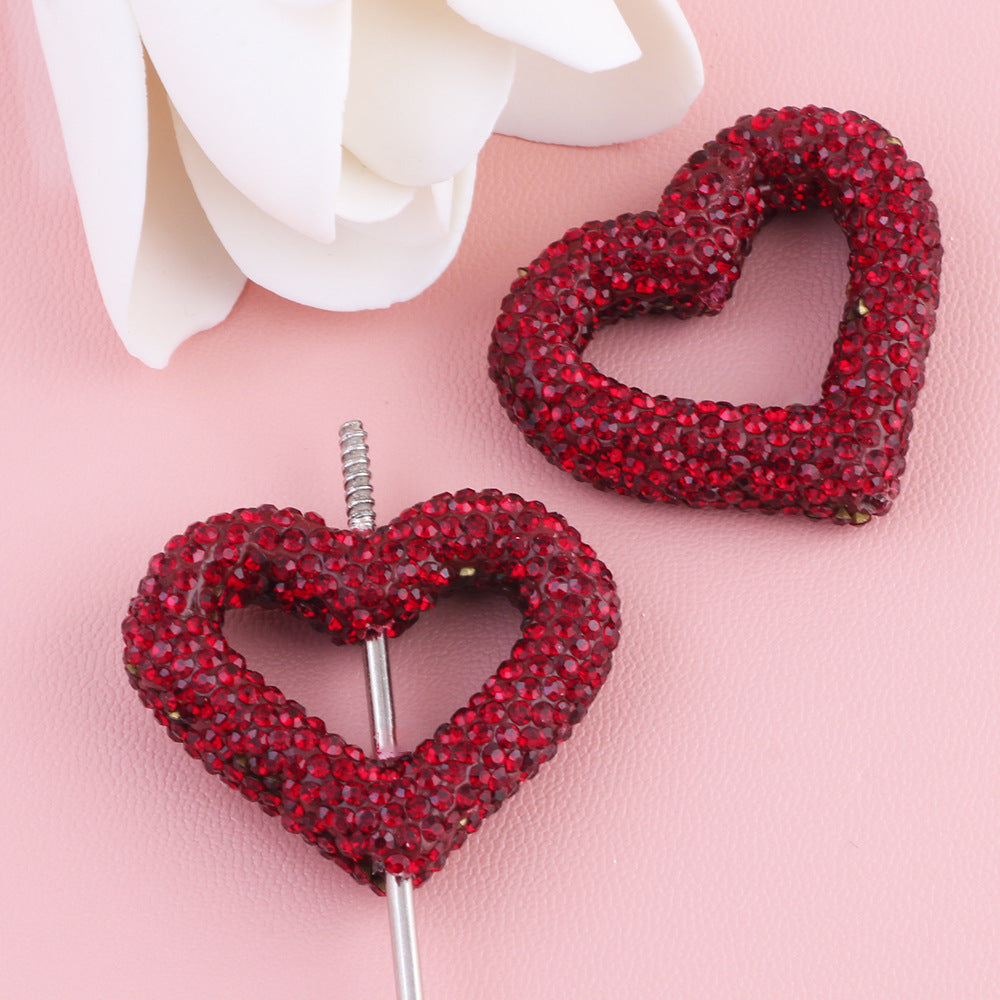Wholesale 10pcs Hollow out heart-shaped water drill filled with clay straight hole beads