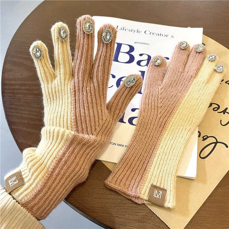 Wholesale Design Color Block Knitted Rhinestone Warm Gloves