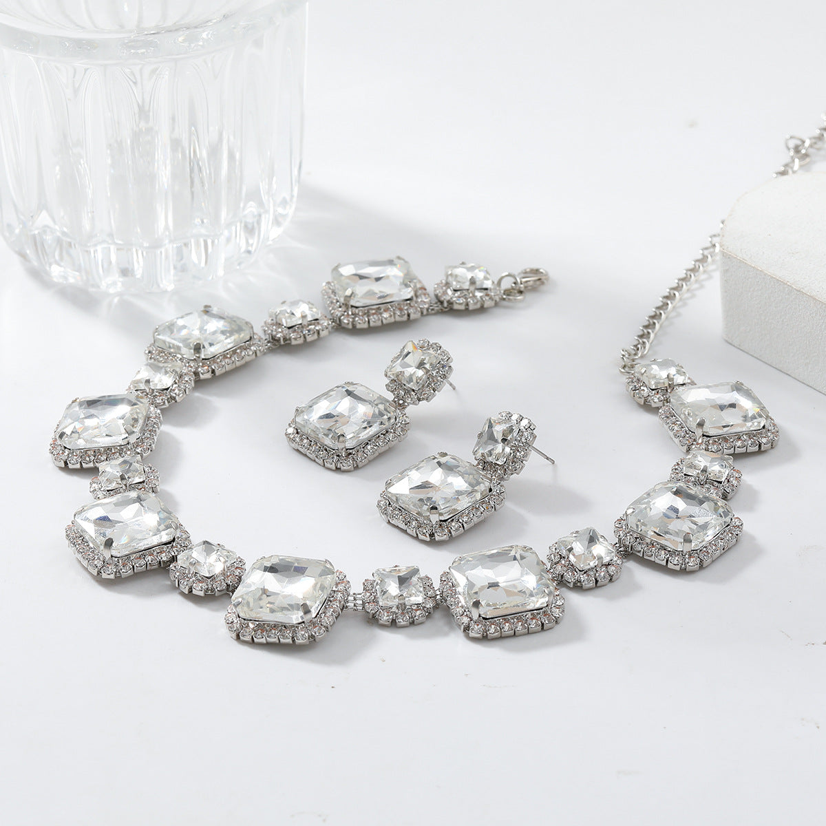 Wholesale Square rhinestone green red white earring necklace set