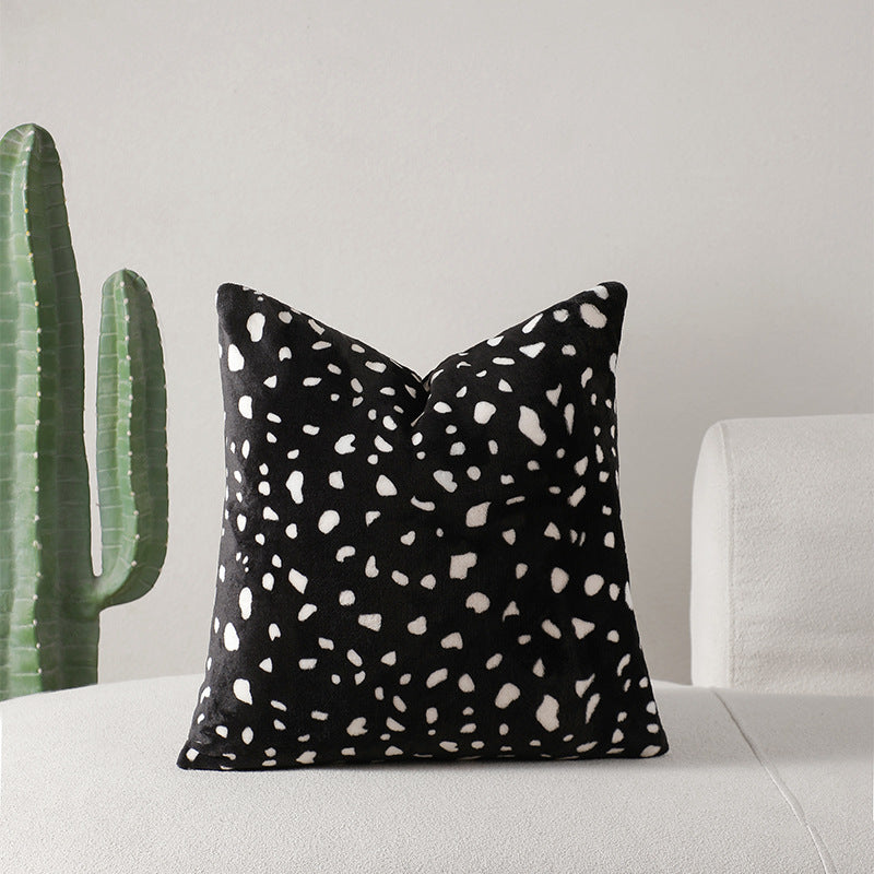 Wholesale Plush double-sided black and white spots pillow cushion cover