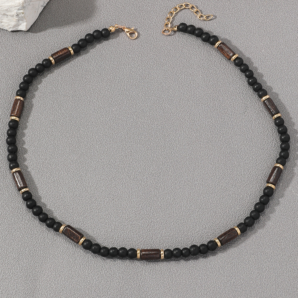 Wholesale Hip-hop Bohemian style turquoise and wooden beaded men' s necklace