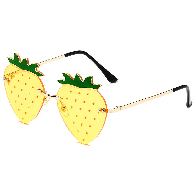 Wholesale PC Frameless Strawberry Sunglasses
