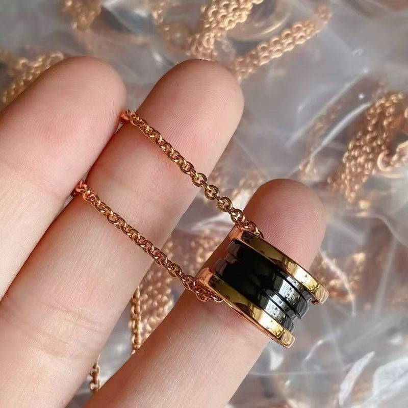 Wholesale High version spring animal ceramic necklace