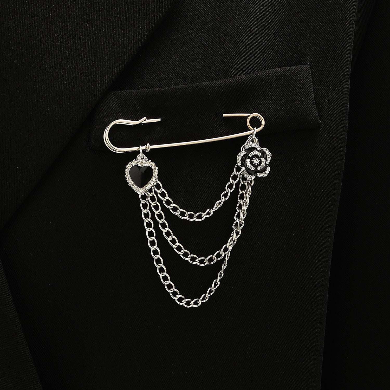 Wholesale Electroplated Alloy Heart Brooch Pin With Chain Tassel Unisex Punk Style Suit Coat Accessory