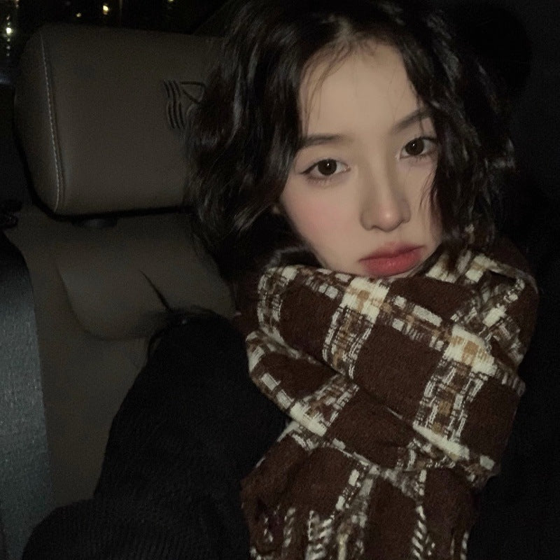 Wholesale Color Block Plaid Square Tassel Shawl Acrylic Scarf