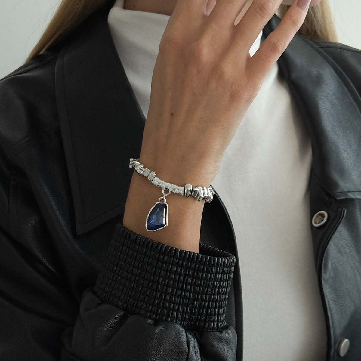 Wholesale Geometric Acrylic Gemstone Pendant Necklace