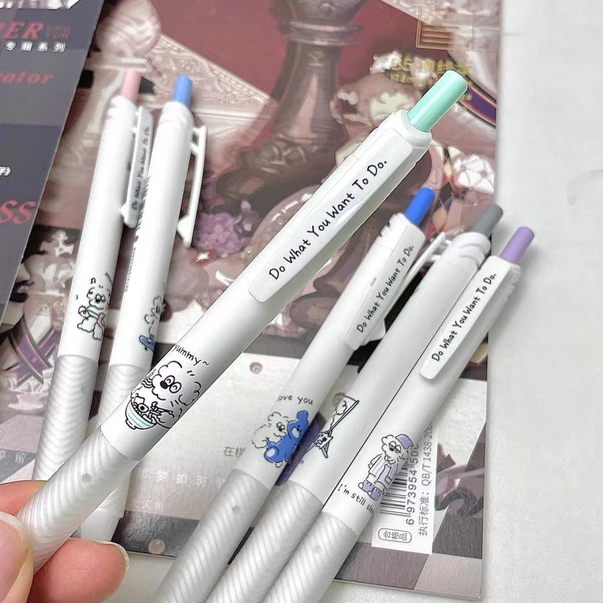 Wholesale Plastic Push Neutral Pens