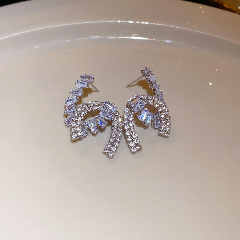 Wholesale Diamond Butterfly Flower Five Pointed Star Tassel Alloy Earrings