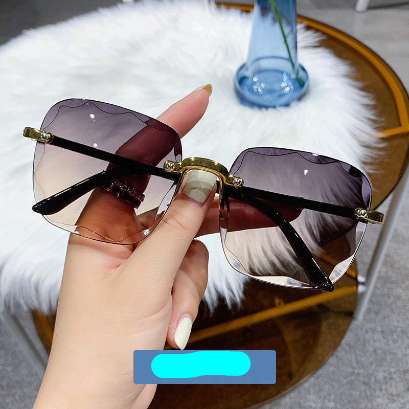 Wholesale Sunglasses Women's High-end Sense Internet Trendy Women's Fashionable Korean Anti-UV Glasses