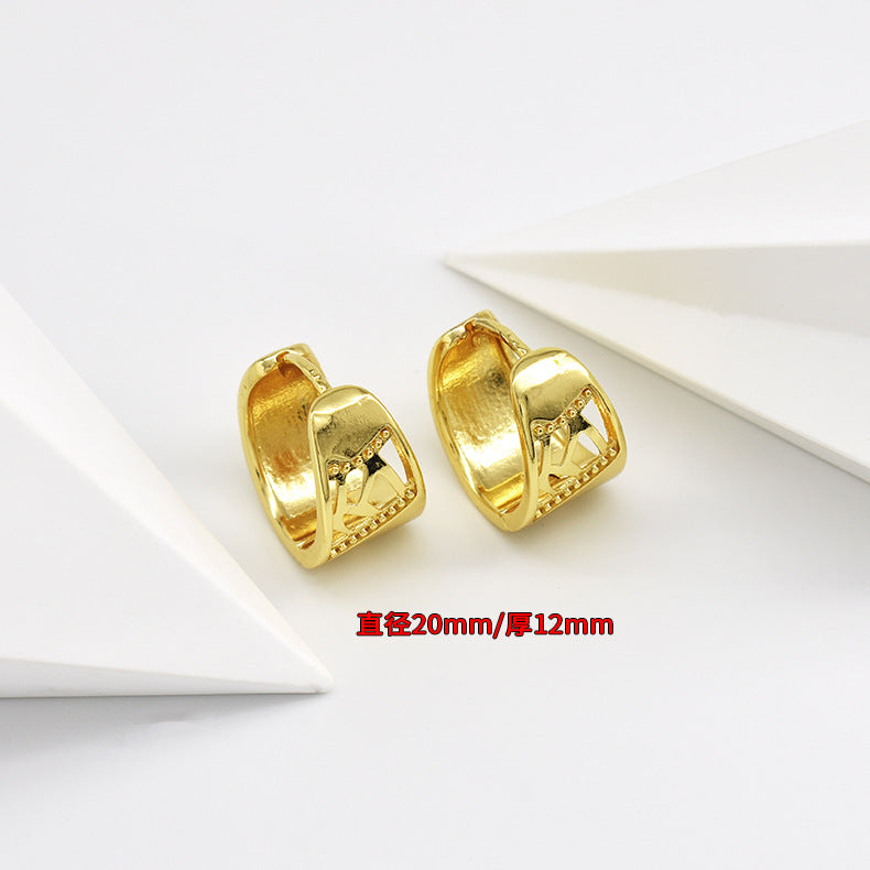 Wholesale Smooth European and American Fashionable Versatile Simple Copper Gold-plated Earrings