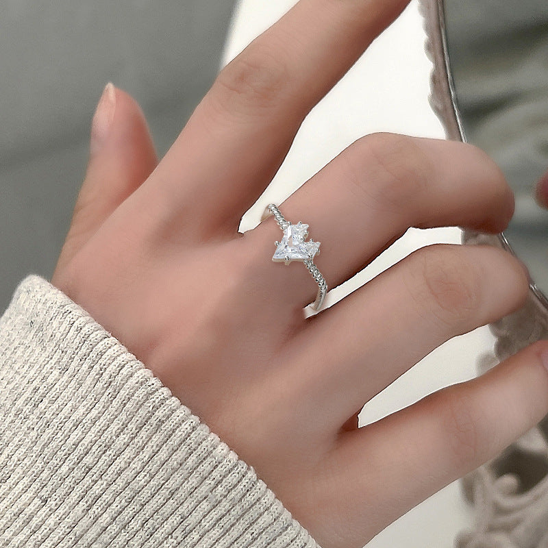 Wholesale Geometric Twist Rope Fried Dough Twists Flash Drill Love Copper Ring