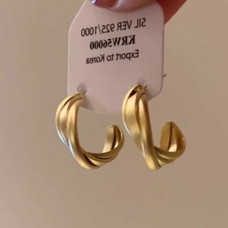 Wholesale Suitable for square face ~ retro matte golden earrings French hoop earrings