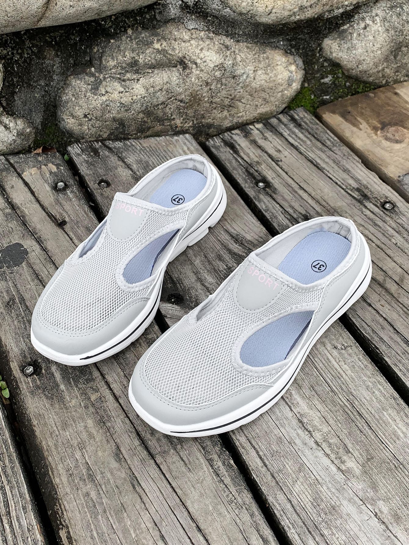 Wholesale Large Size Hollow Mesh Cover Women's Summer Heel-free Slippers