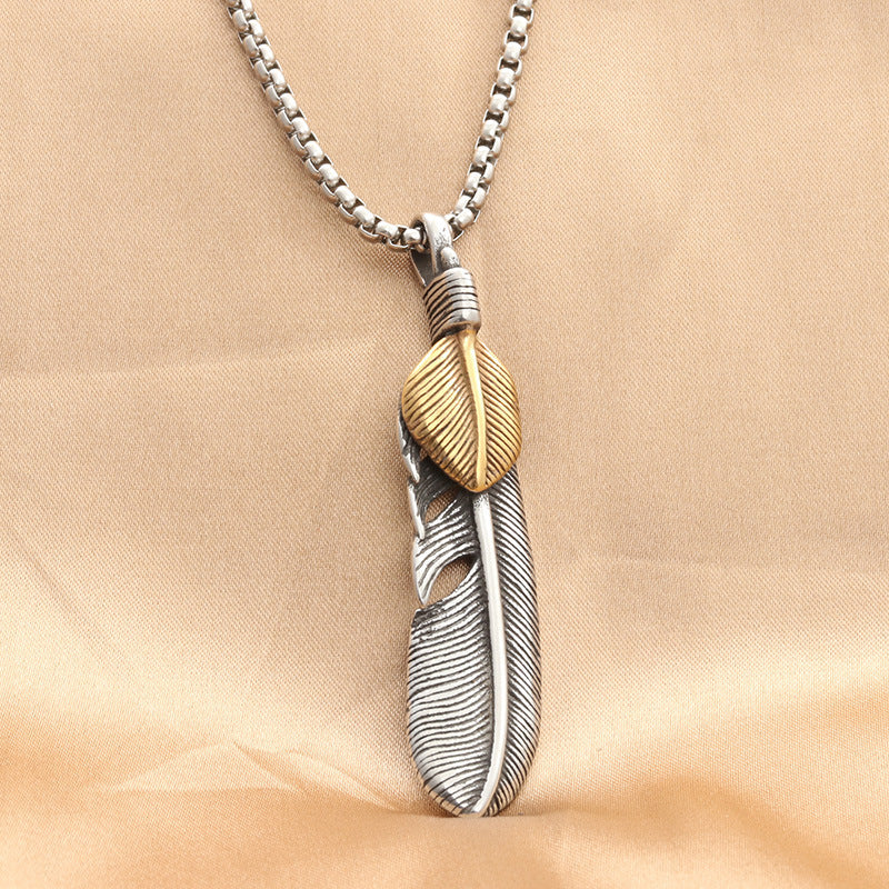 Wholesale animal eagle feather pendant personalized punk retro men's feather alloy pendant