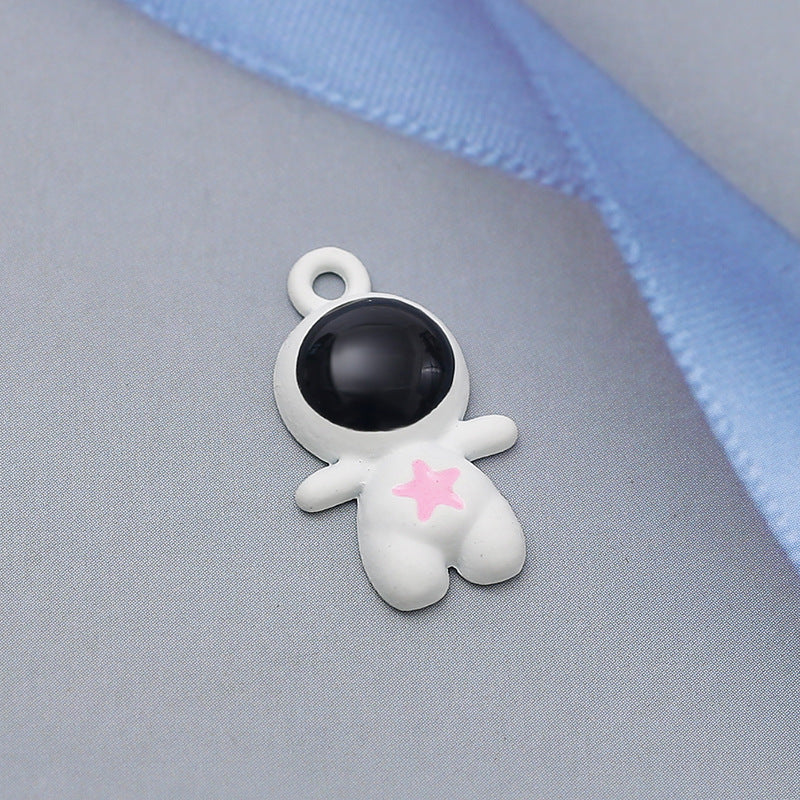 Wholesale  Robot Astronaut Accessories Cute Cartoon Necklace Charms