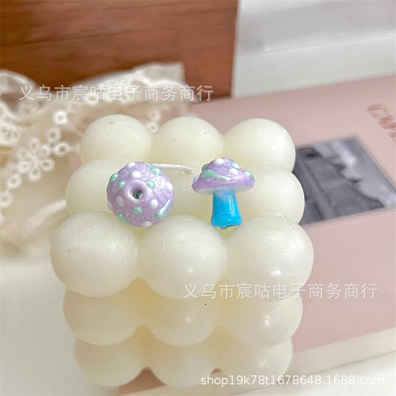 Wholesale 10pcs Glassy mushroom-shaped long-handled contrasting-color beads