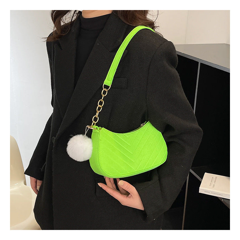 Wholesale Casual fur ball women' s bag retro crossbody bag shoulder small square bag