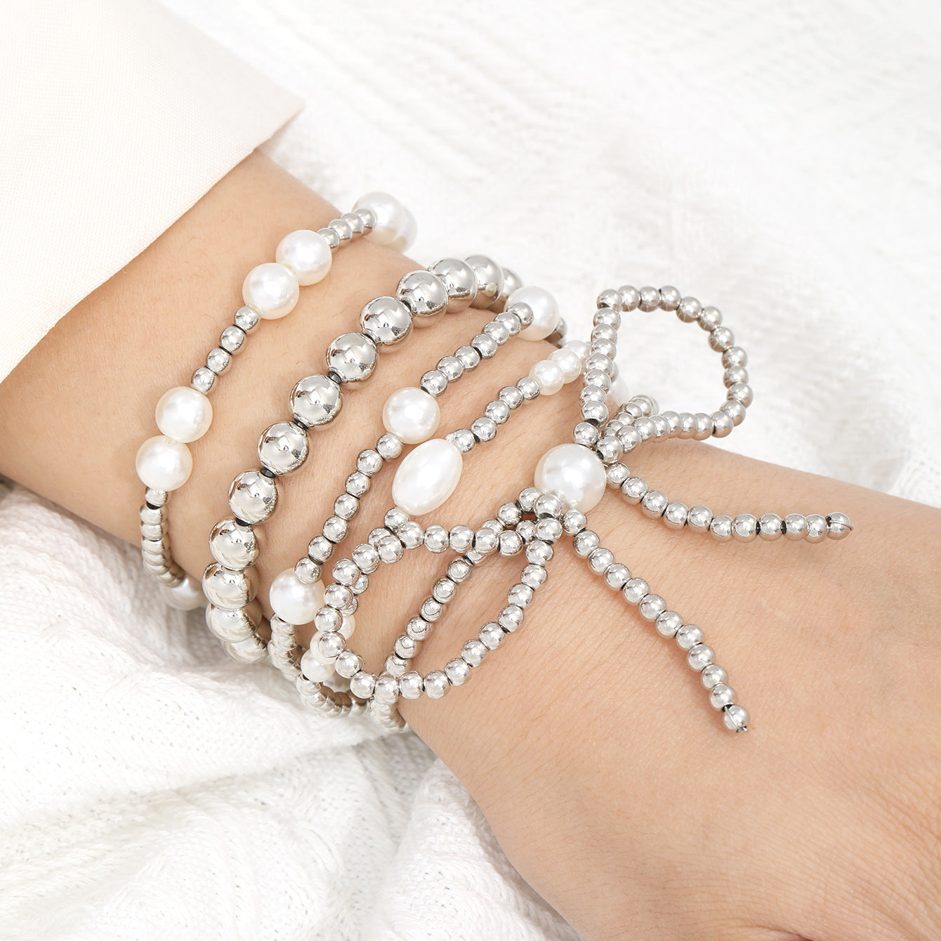 Wholesale Bow Pearl Beaded Bracelet 5-Piece Set