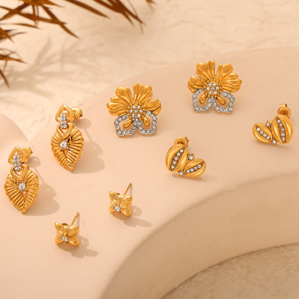 Wholesale Vintage Titanium Steel Gold Plated Geometric Flower Diamond Earrings