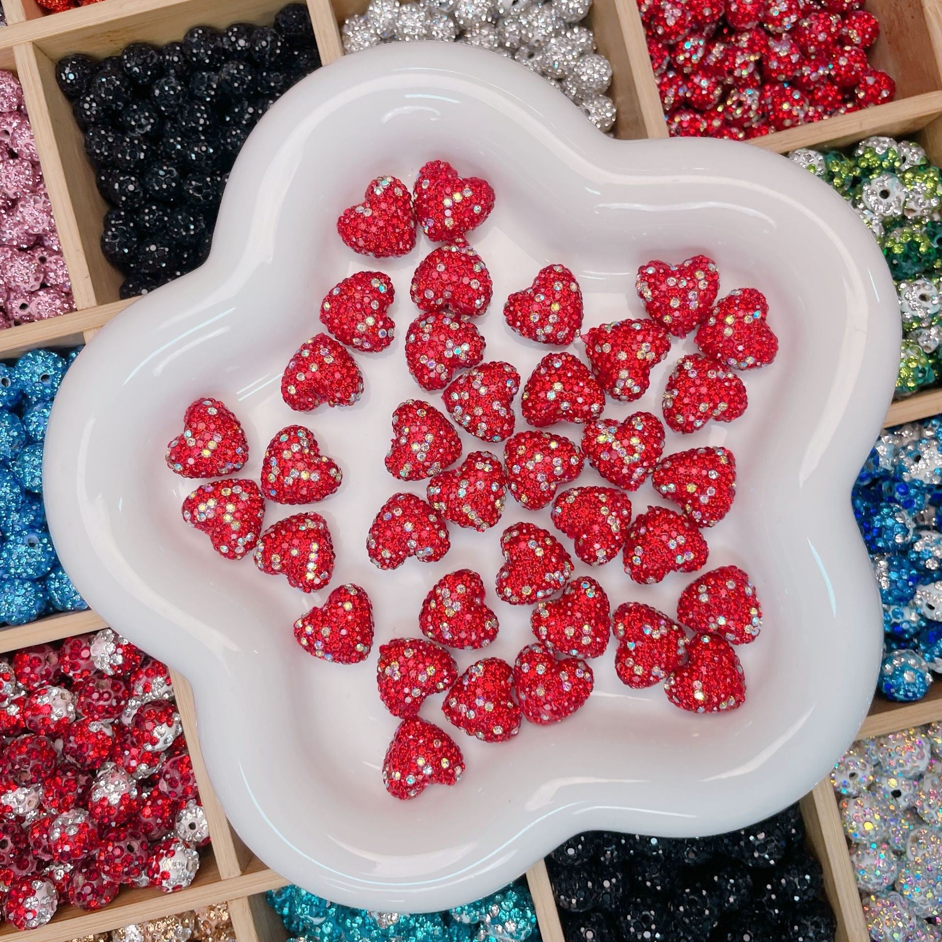 Wholesale Diamond Balls, Water Diamonds, Handmade Crystal Beads, Pore Beads, and Separated Beads