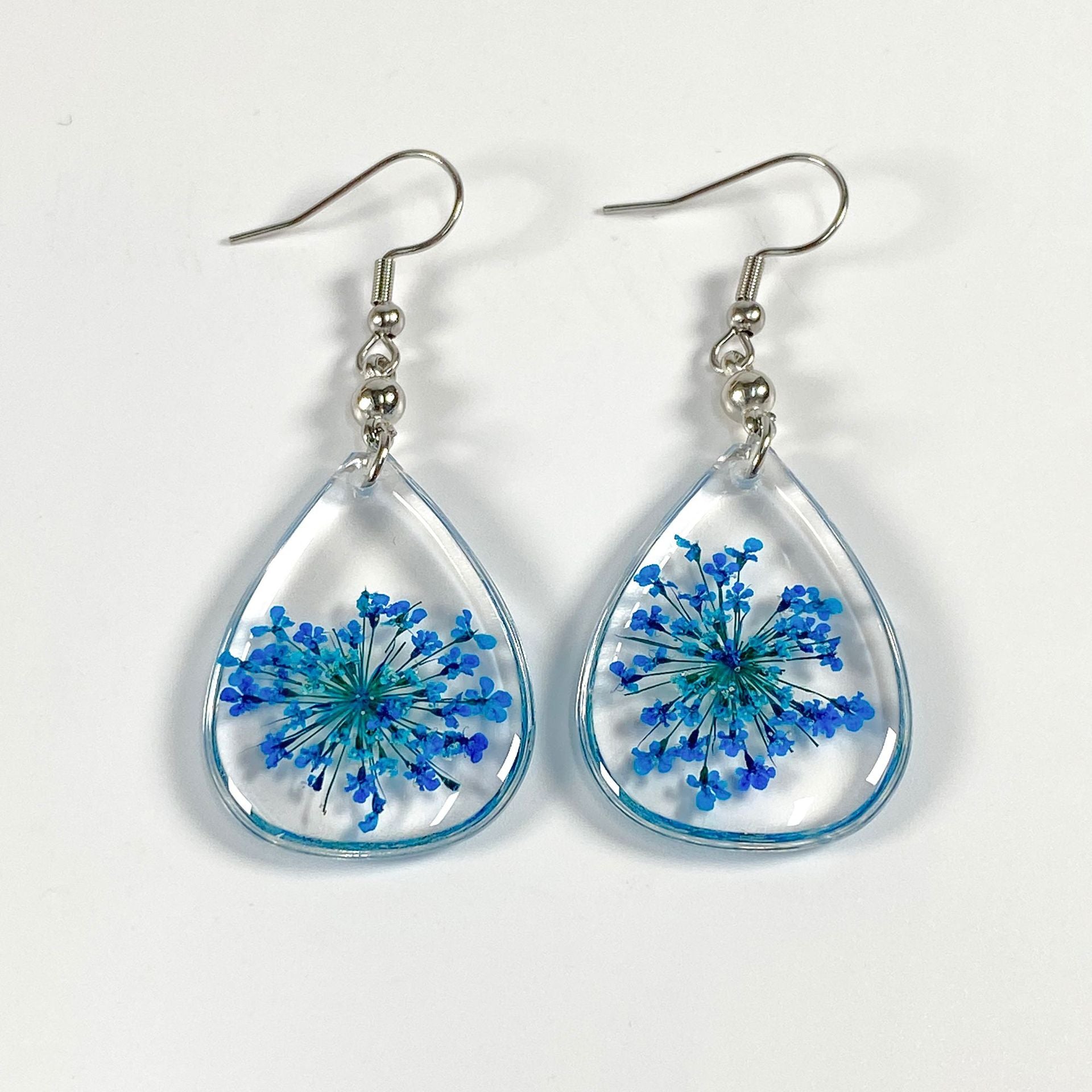 Wholesale 6pcs Colorful Lace Dried Flower Drip Resin Earrings