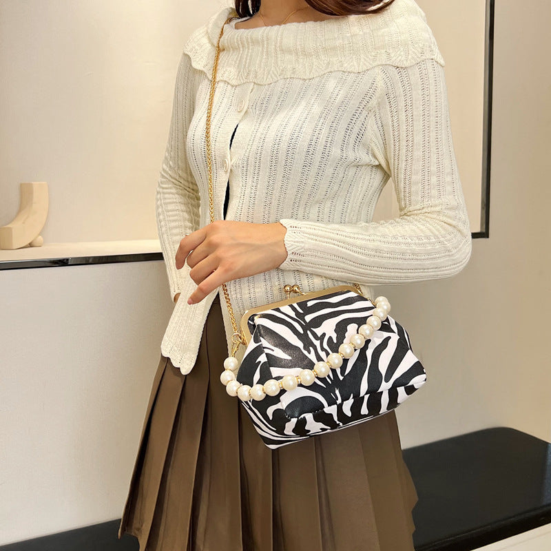 Wholesale Beaded Handheld Shell Bag Leopard Print PU Crossbody Bag