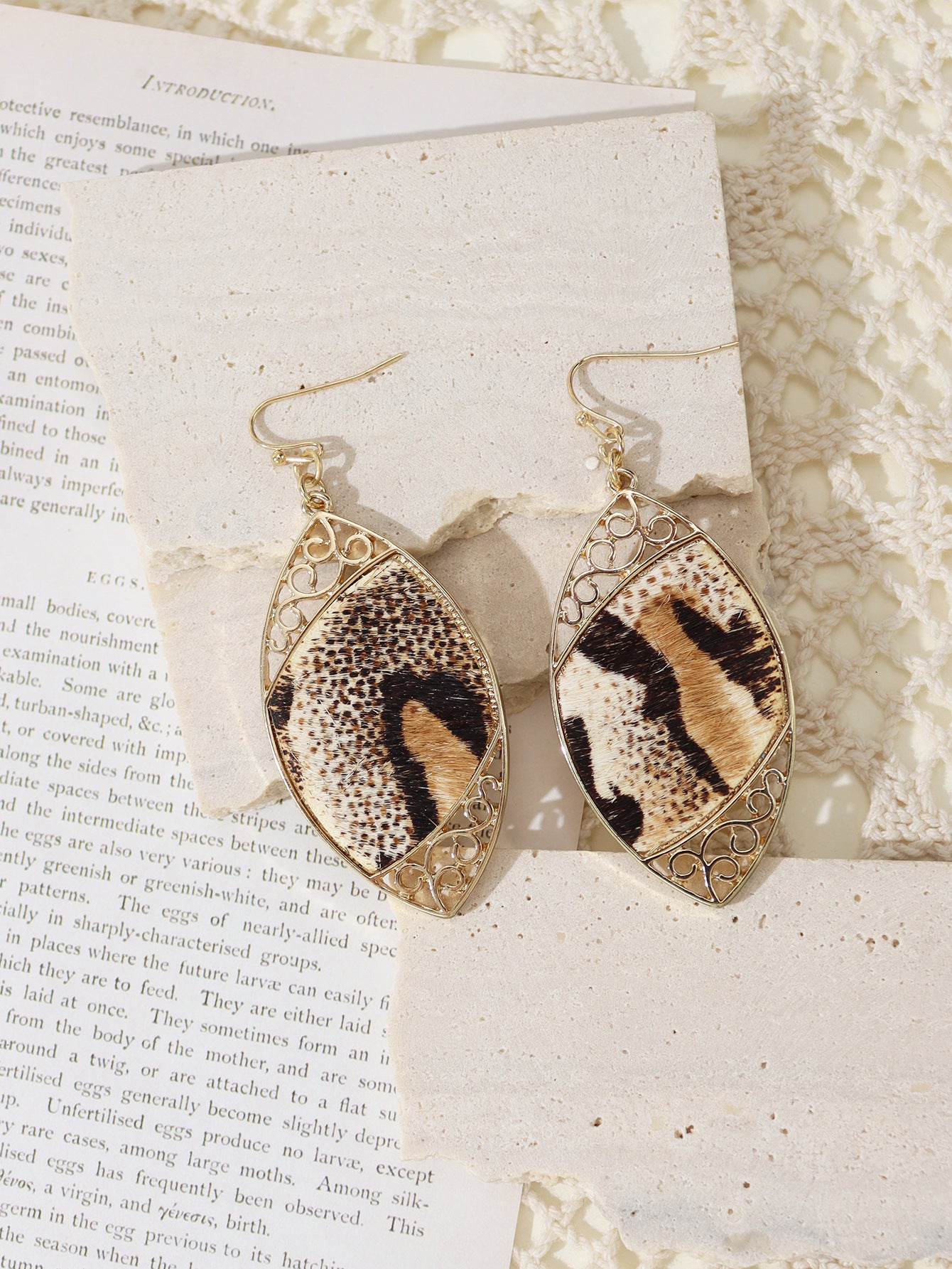 Wholesale Retro design bull head earrings