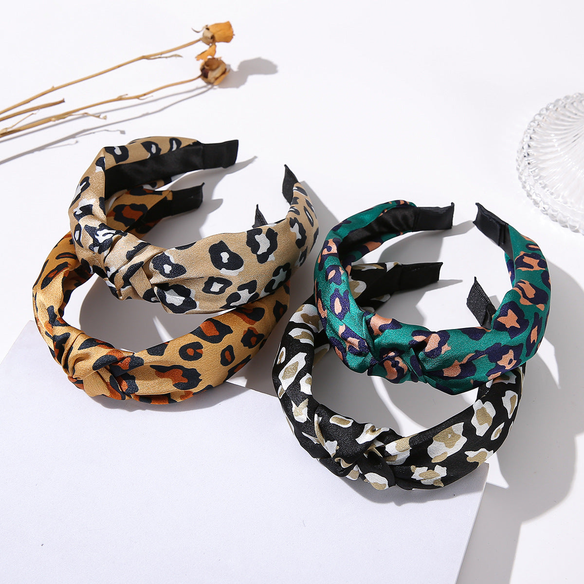 Wholesale Autumn and Winter New Leopard Print Wide Fabric Headband