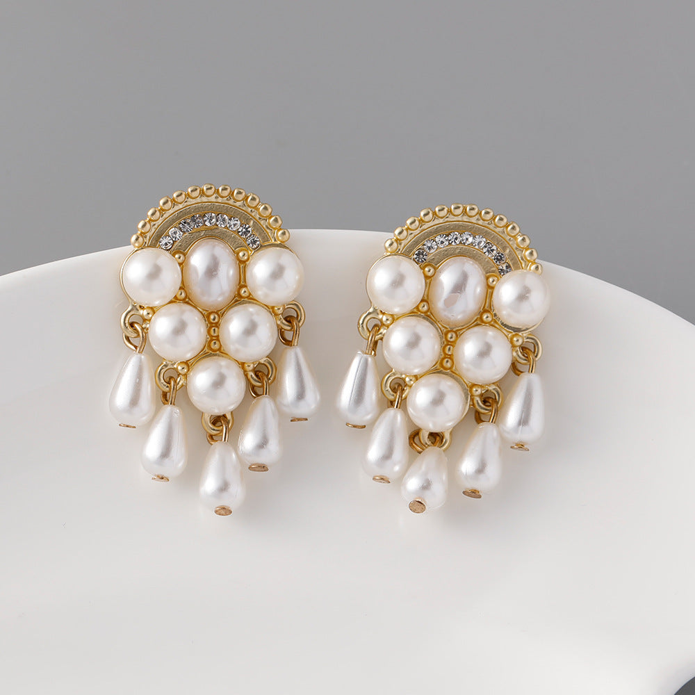 Wholesale Vintage Pearl Zinc Alloy Earrings
