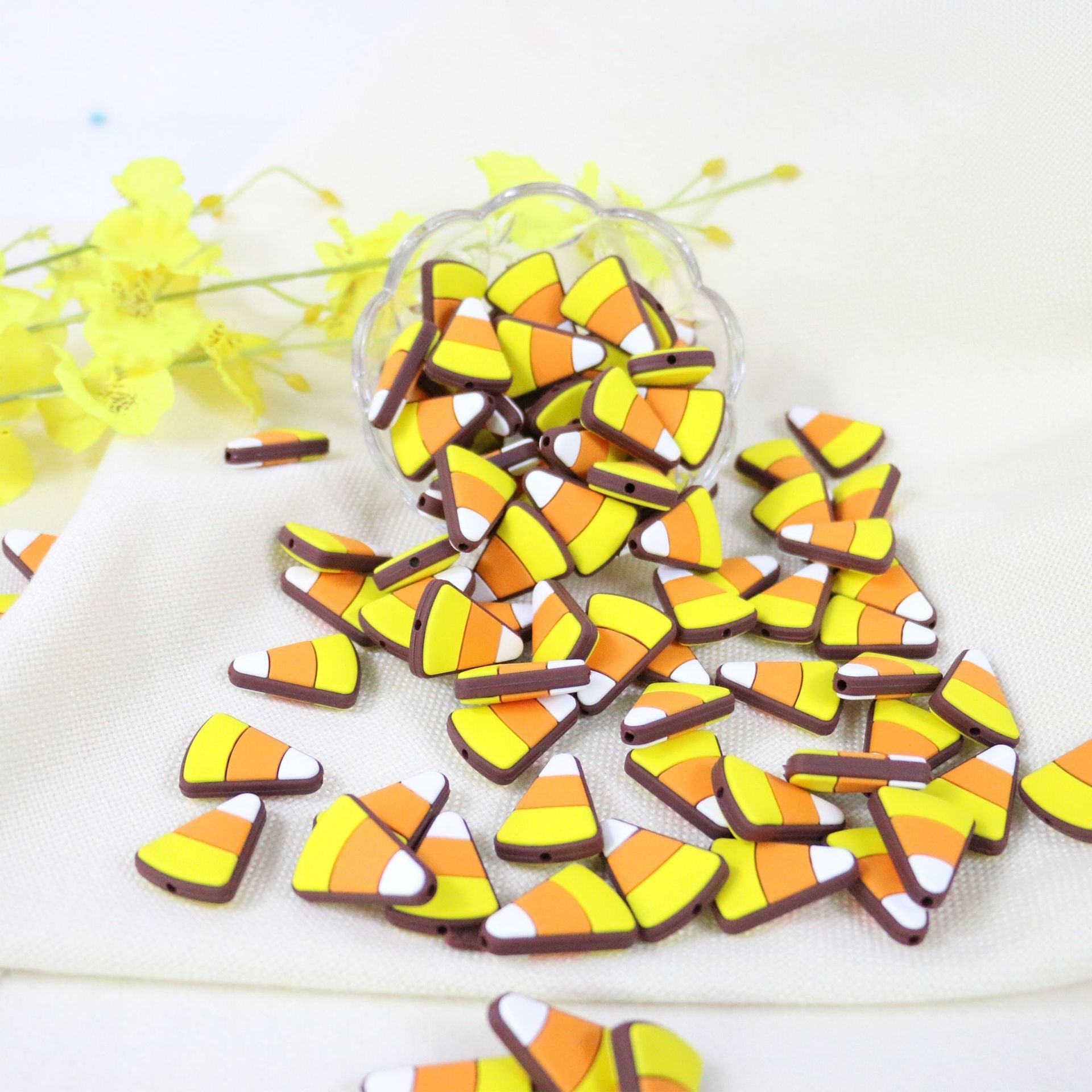 Wholesale 500pcs Yellow Corn Silicone Beads