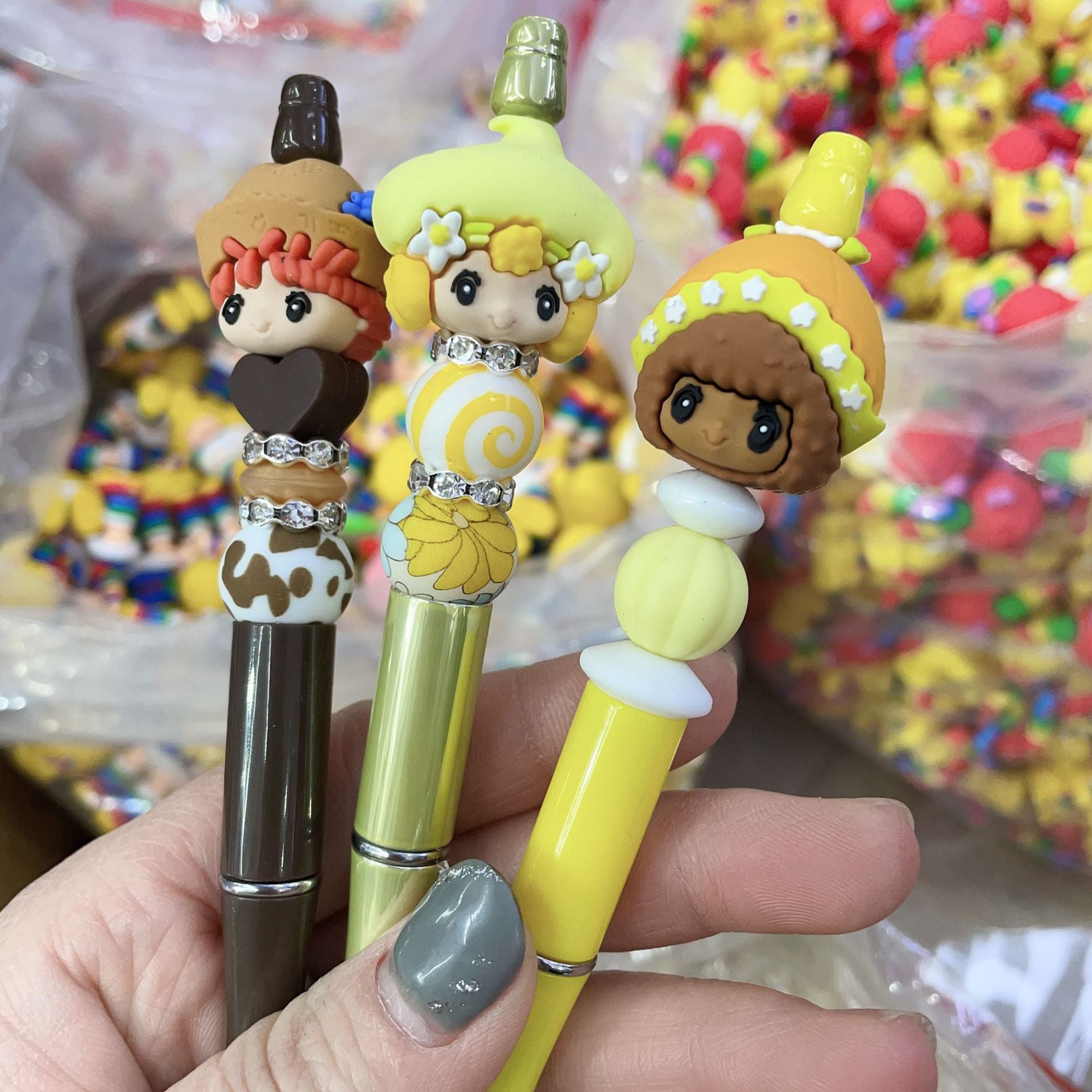 Wholesale Mixed batch live streaming hot selling soft rubber strawberry little girl DIY bead OLY Exclusive