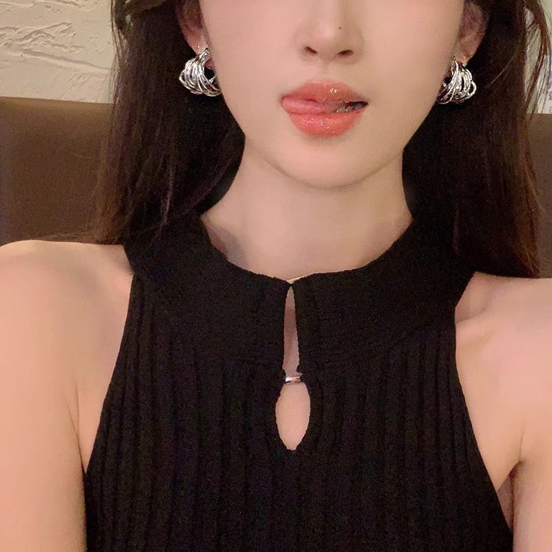 Wholesale Wrapped C-shaped fashionable earrings