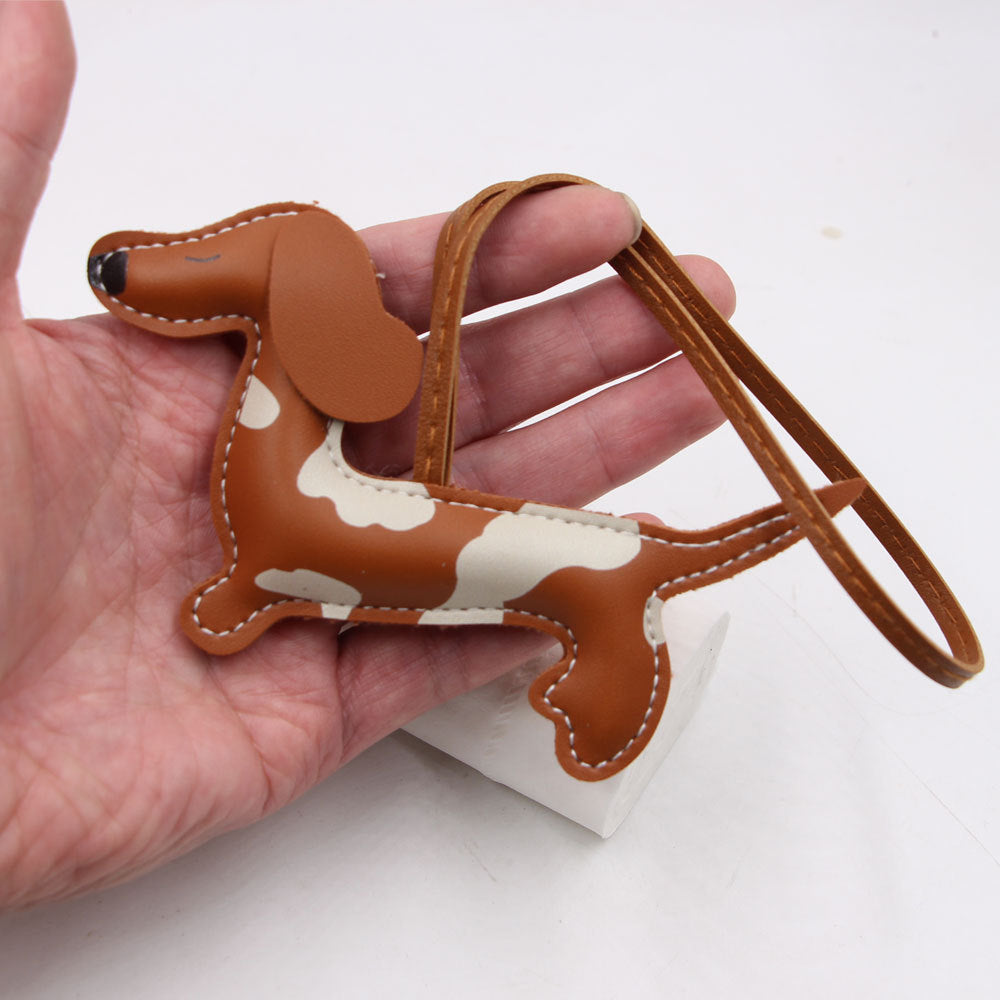 Wholesale Chic Double Sided Printed Dachshund Pendant Artificial Leather Bag Charm Keychain Accessory
