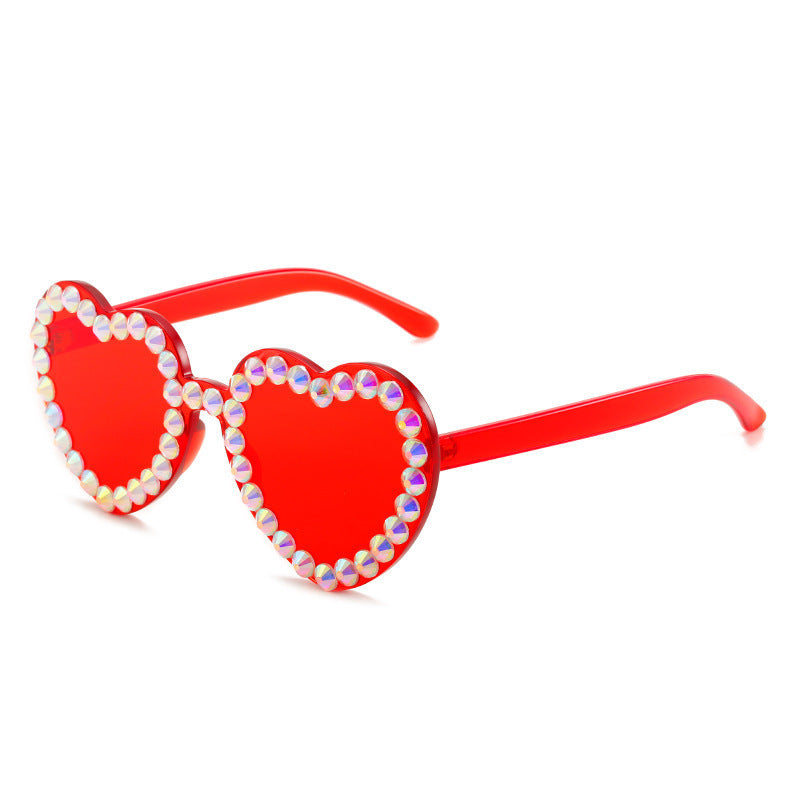 Wholesale Gorgeous Diamond Studded Fashion Love Heart Trendy Decorated Sunglasses