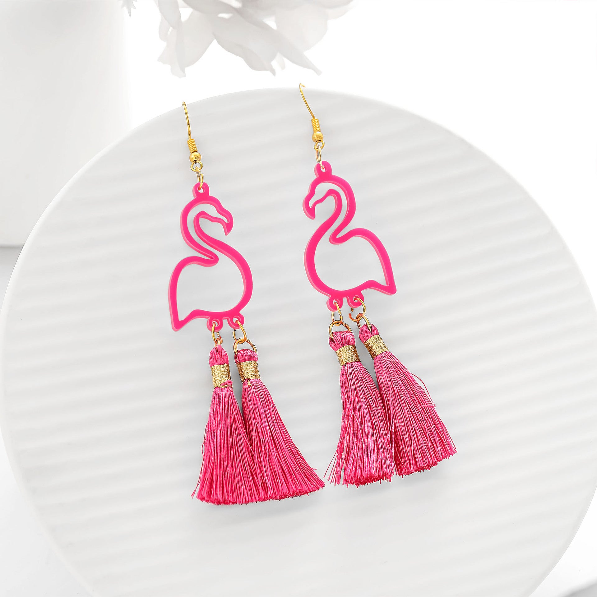 Wholesale Acrylic earrings swan tassel earrings