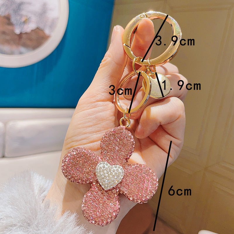 Wholesale Creative Diamond Inlaid Clover Crystal Keychains