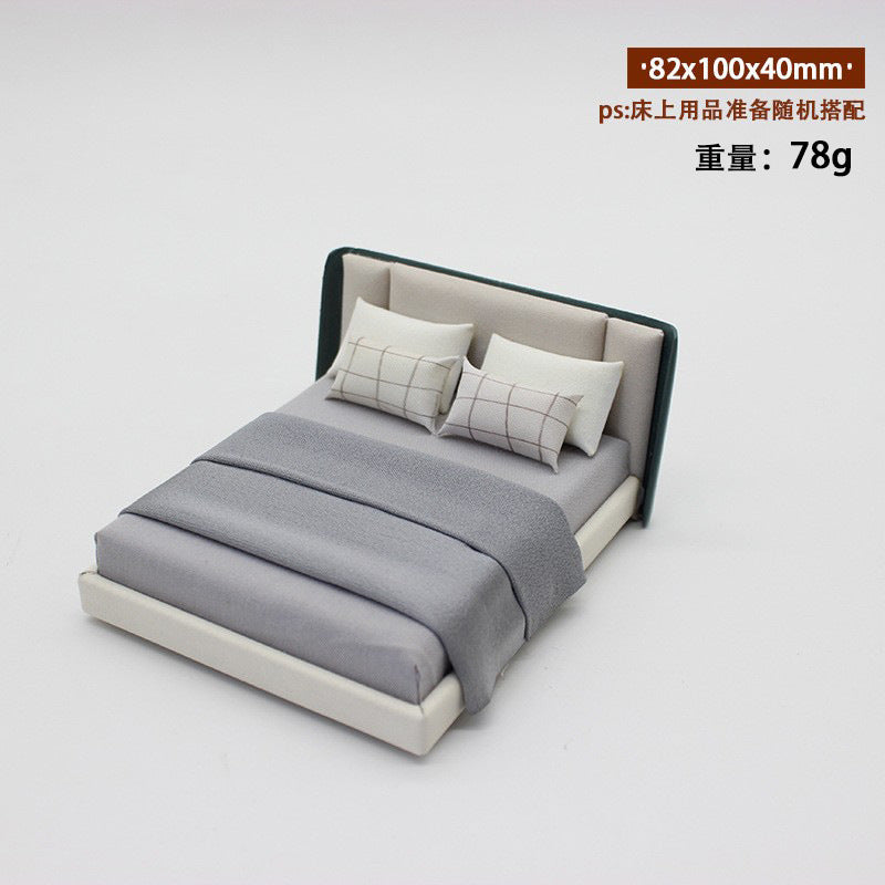Wholesale Indoor small furniture   mini bed  cream style double bed Doll Accessories