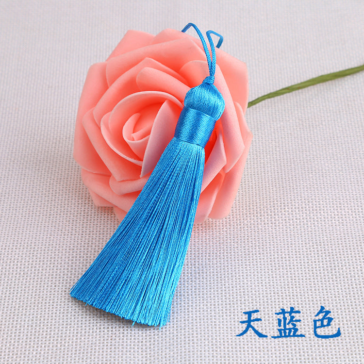 Wholesale 8CM Short Fat Vertical Ice Silk Small Tassel Hanging Ear Pendant