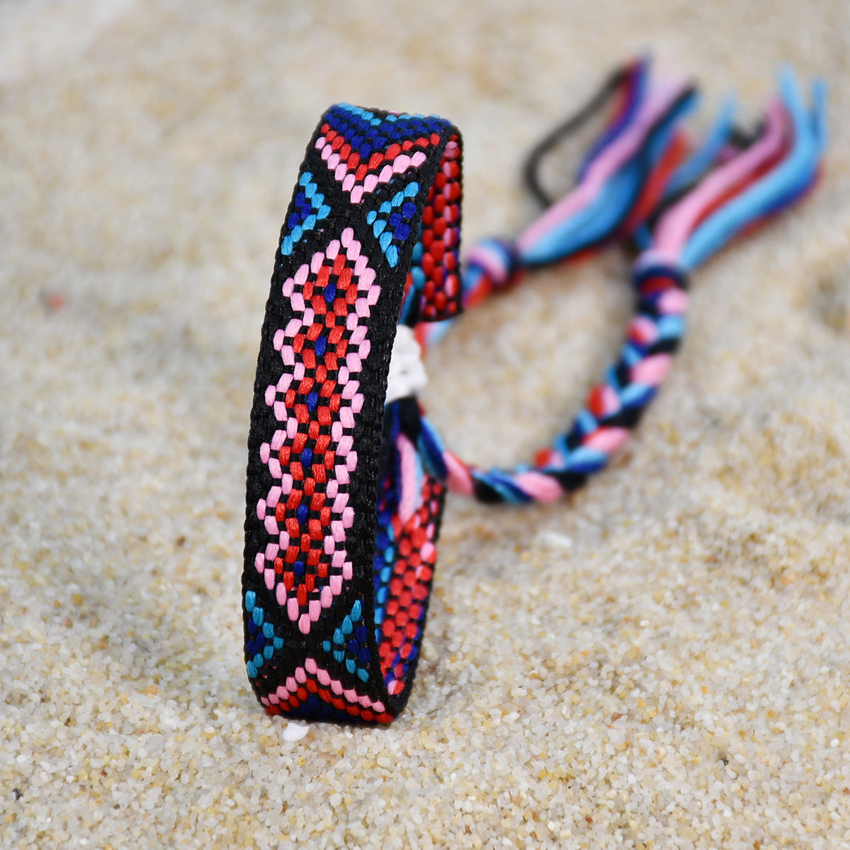 Wholesale Nepal ethnic style hand-woven hand rope color tassel Bohemian bracelet