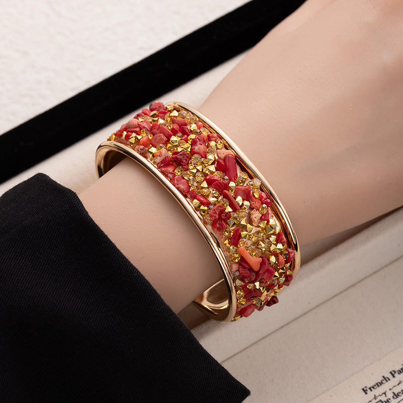 Wholesale Exaggerated wide bracelet with colored diamonds and gravel