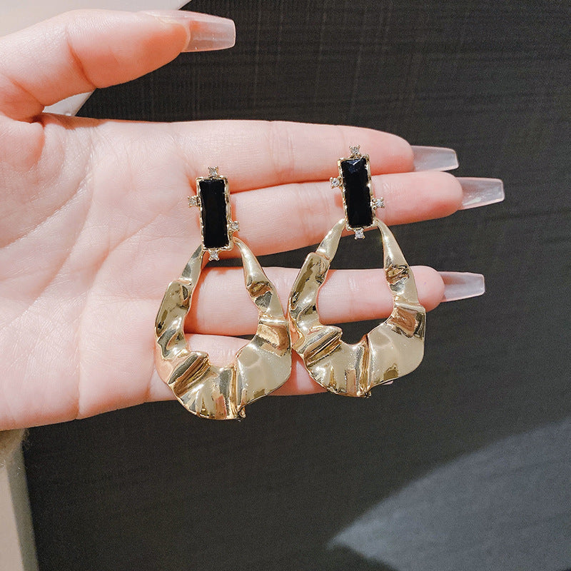 Wholesale Diamond-studded metal irregular pleated geometric Earrings