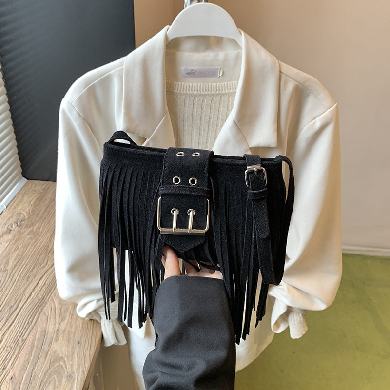 Wholesale Retro shoulder crossbody tassel bag