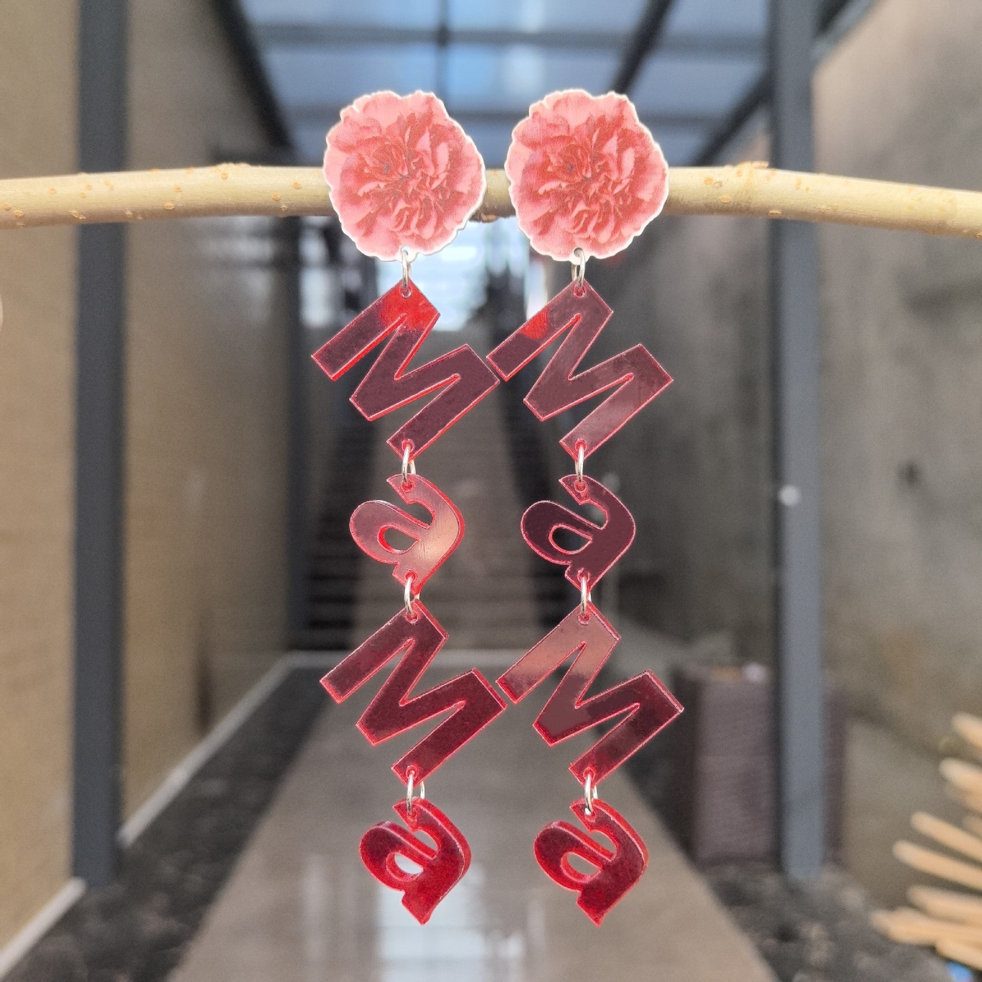 Wholesale 2PCS/Pack flower color transparent candy color mother's day acrylic letter earrings holiday gift earrings