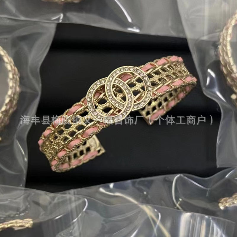 Wholesale New Double C Letter Diamond Piercing Leather Small Chanel Style Bracelet Retro Fashion All-match Bracelet