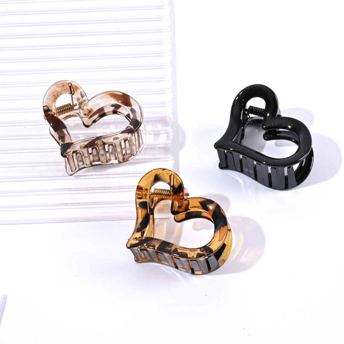 Wholesale Color Love Valentine's Day 5cm small size Women's High Cranial Top Hair Accessories